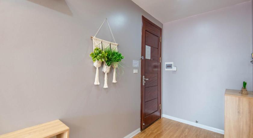 22housing Hotel & Residence 81 Linh Lang photo