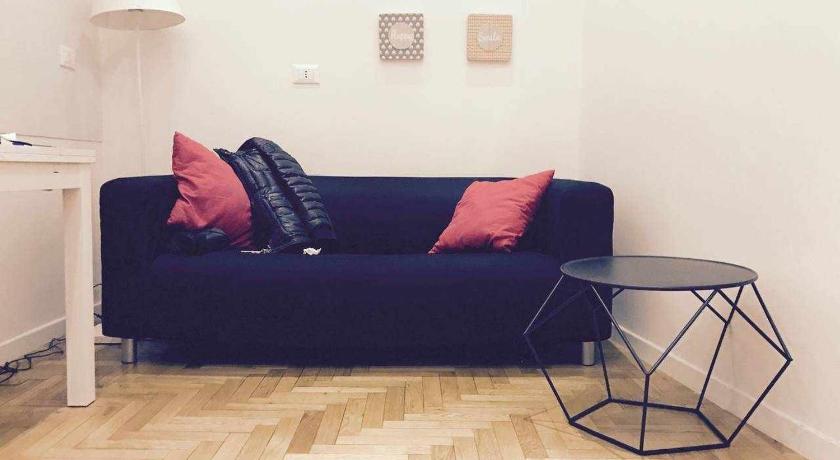 Image of Single Room 6