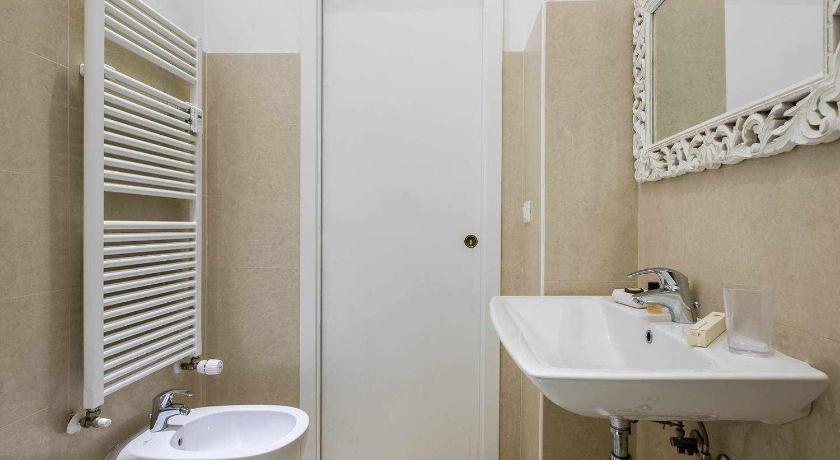 Image of Single Room 9