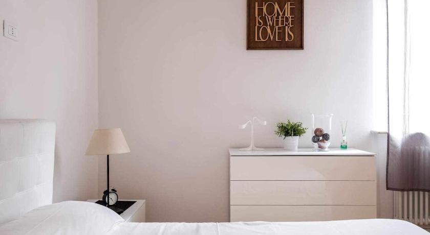Image of Deluxe Quadruple Room 6