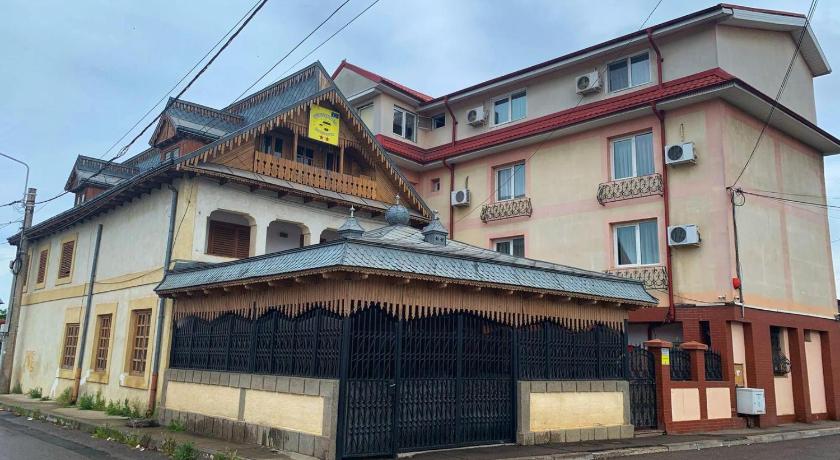 Hanul Izvor — Hotel in Galati