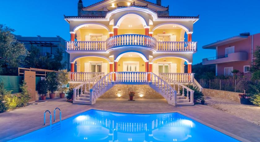 Villa Bella Sole — Hotel in Kyllini