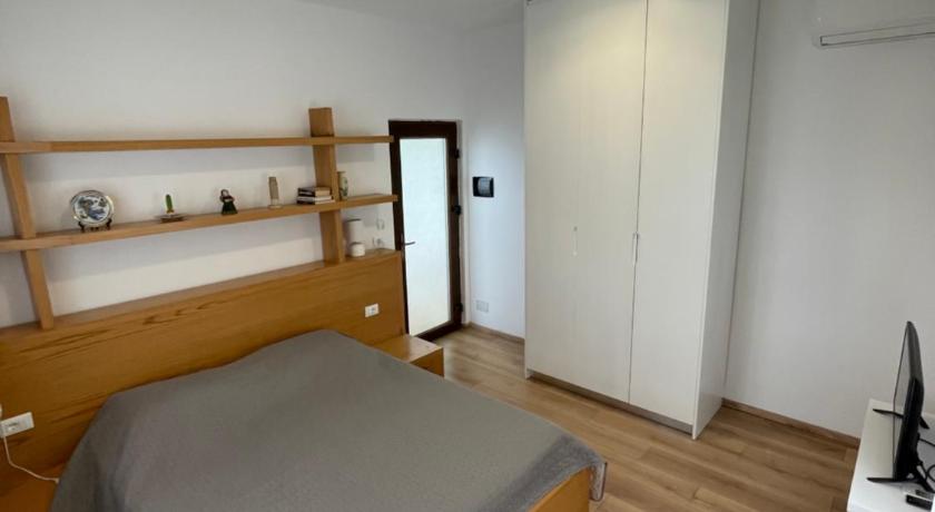 Gjiri Lalzit Apartment photo
