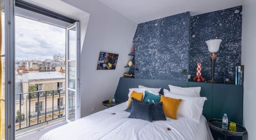 MaisondesChaumes-Paris photo