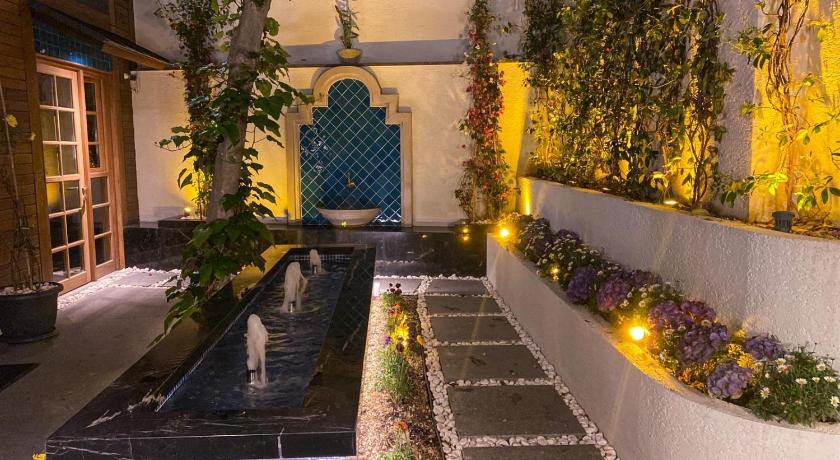 Henna Hotel Istanbul - image 27