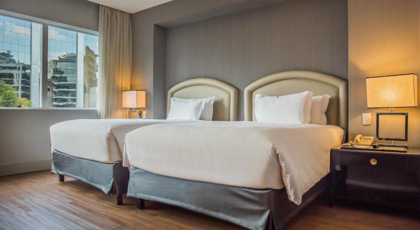 Image of Superior Twin Bed 5