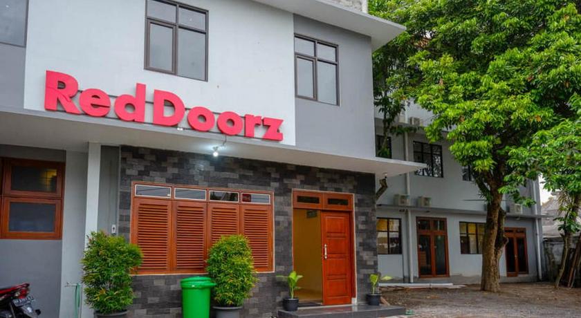 RedDoorz Plus near Jogja City Mall 5 – Yogyakarta, ID