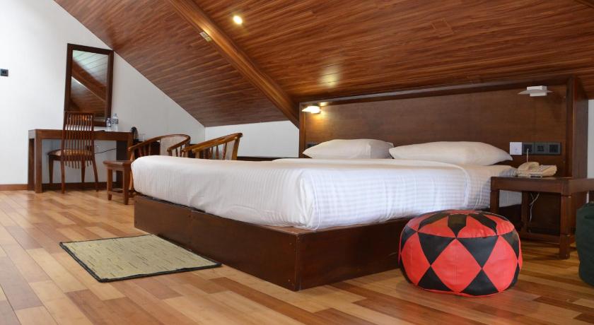 Image of Attic Room 1