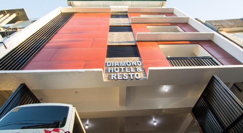Diamond Hotel And Resto photo