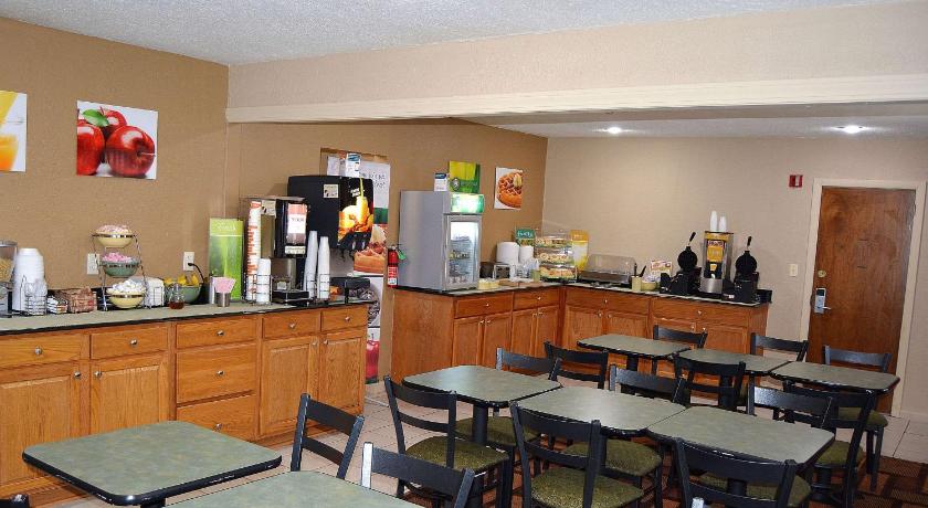 Quality Inn Raynham - Taunton