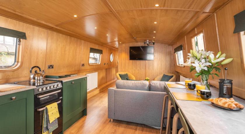 Image of Three-Bedroom House 1