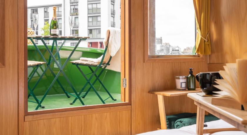 Image of Three-Bedroom House 10