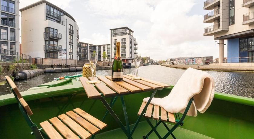 Image of Three-Bedroom House 3