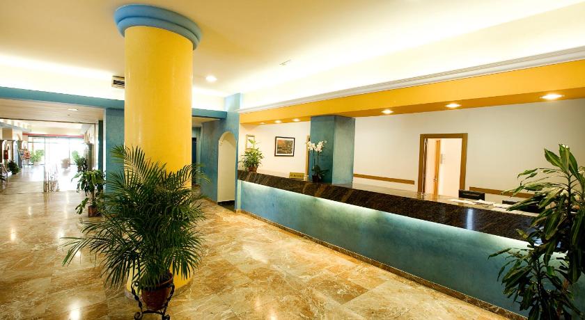 Hotel Monarque Torreblanca photo