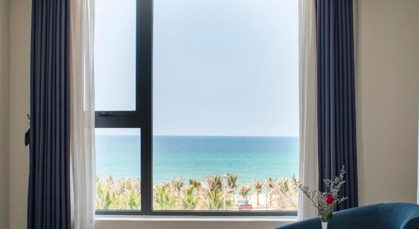 Image of Premier Ocean View 9