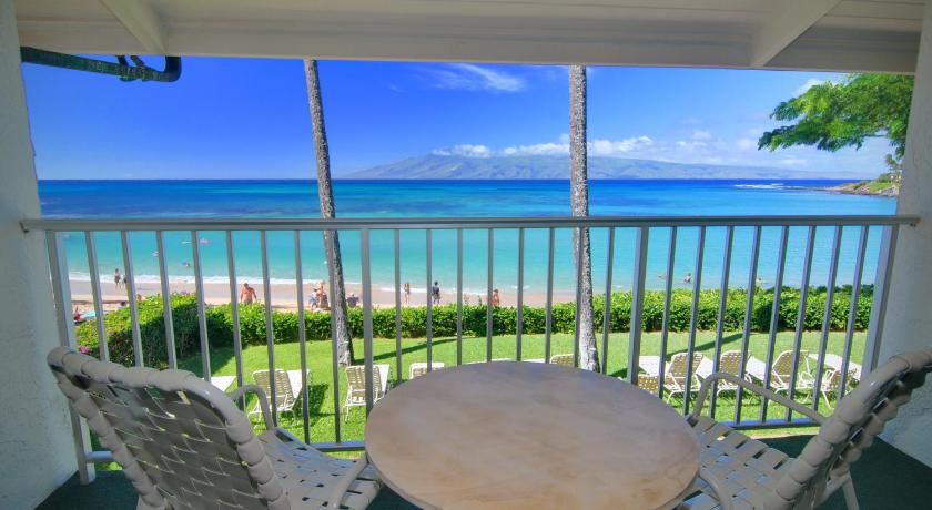 Kapalua (HI) Napili Sunset Beach Front Resort 2-Star Accommodation restaurant
