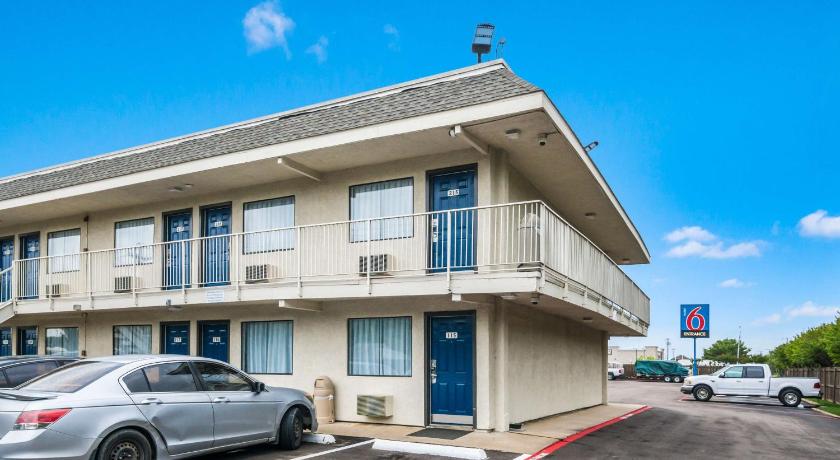 Motel 6-Irving, TX - Dallas