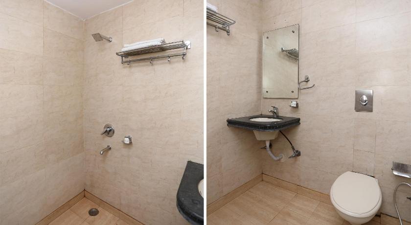 OYO 2373 Hotel D inn