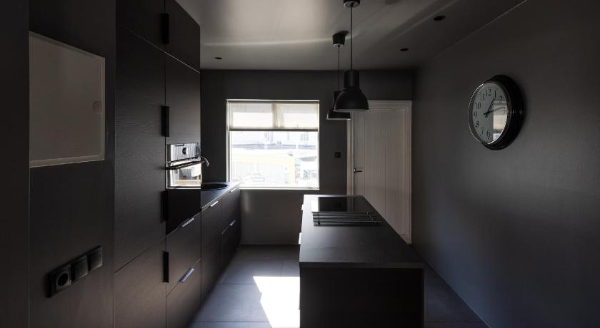 Image of Penthouse Deluxe Two Bedroom Apartment 8