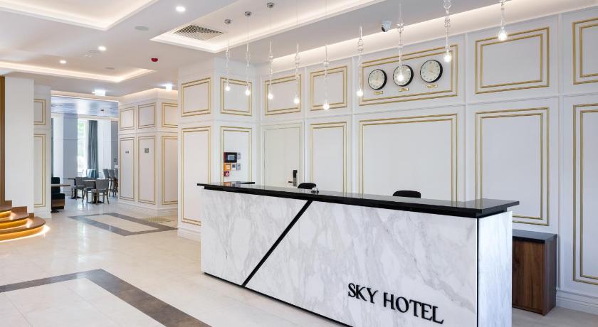 Sky Hotel Krakow — Hotel in Kraków