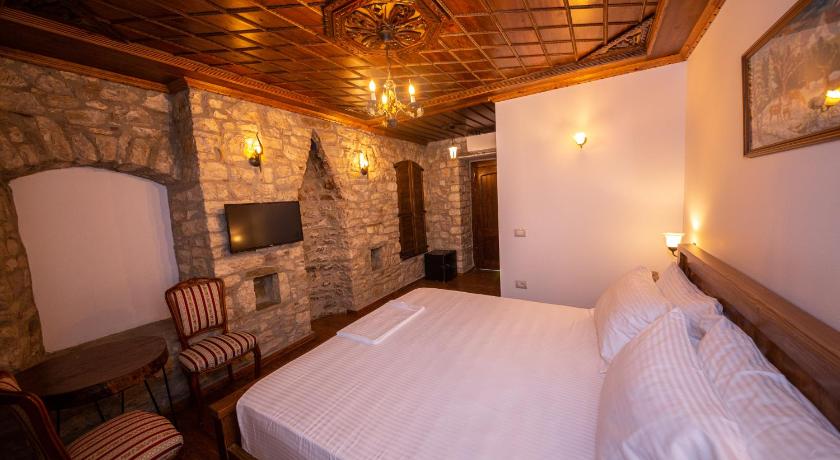 Berati Castle Hotel photo