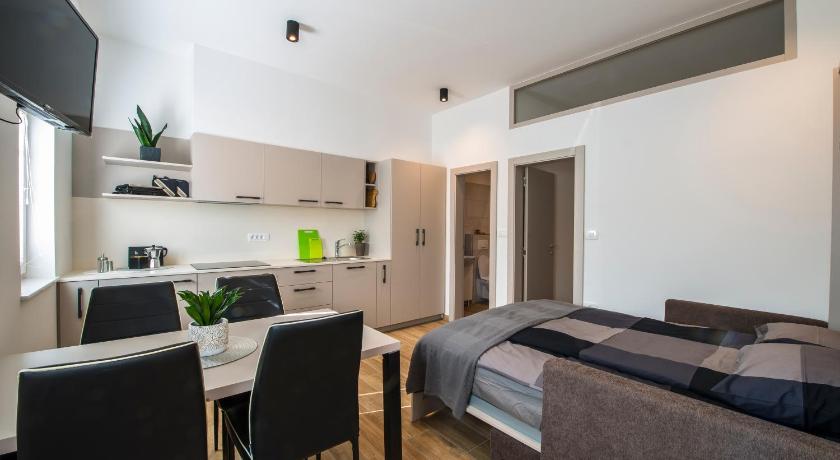 Apartmaji Prton Bovec — Hotel in Bovec