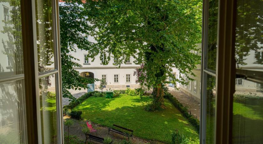 Vienna Residence, Am Heumarkt - Stadtpark photo