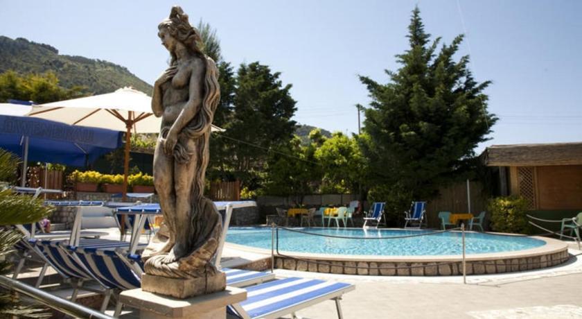 Hotel Carmencita