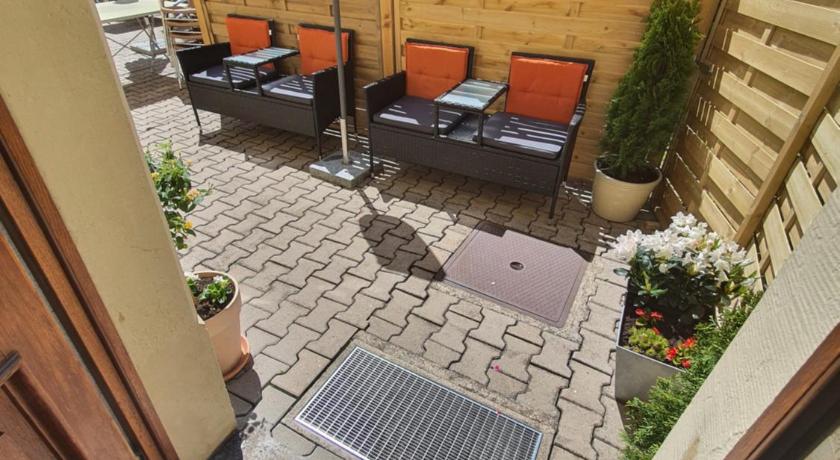 Gastehaus und Cafe Zur Silbernen Kanne photo