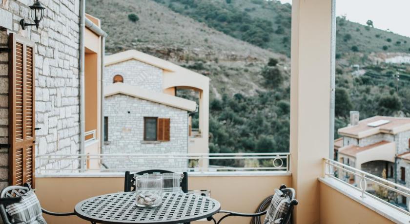 Image of Maisonette with Sea View 7