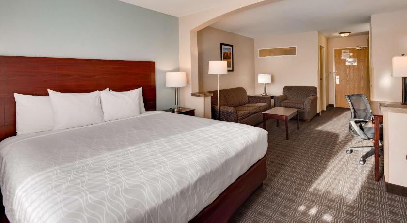 Best Western Plus Gateway Inn and Suites