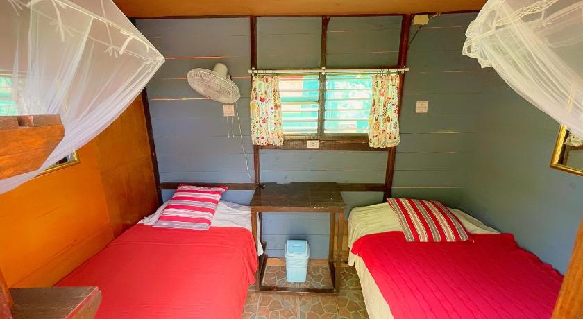Judy House Cottages And Rooms photo