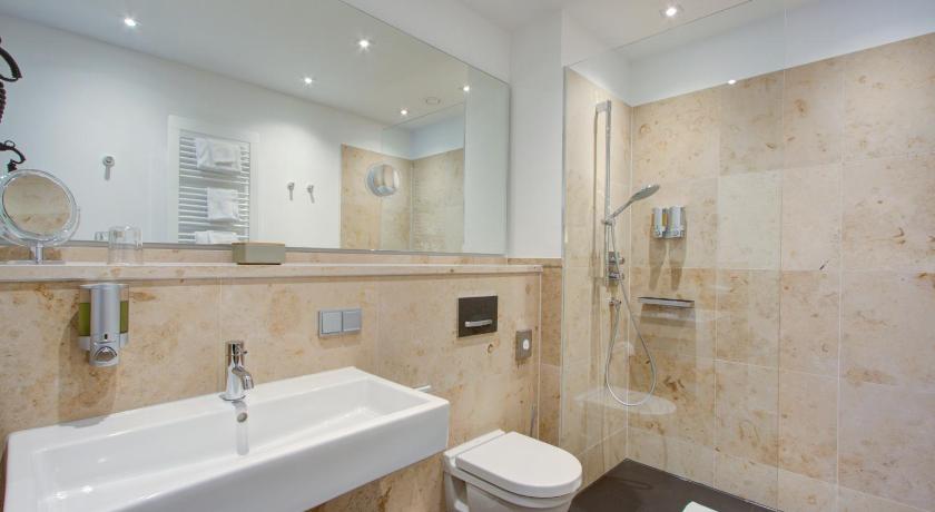 Qube Hotel Bahnstadt photo