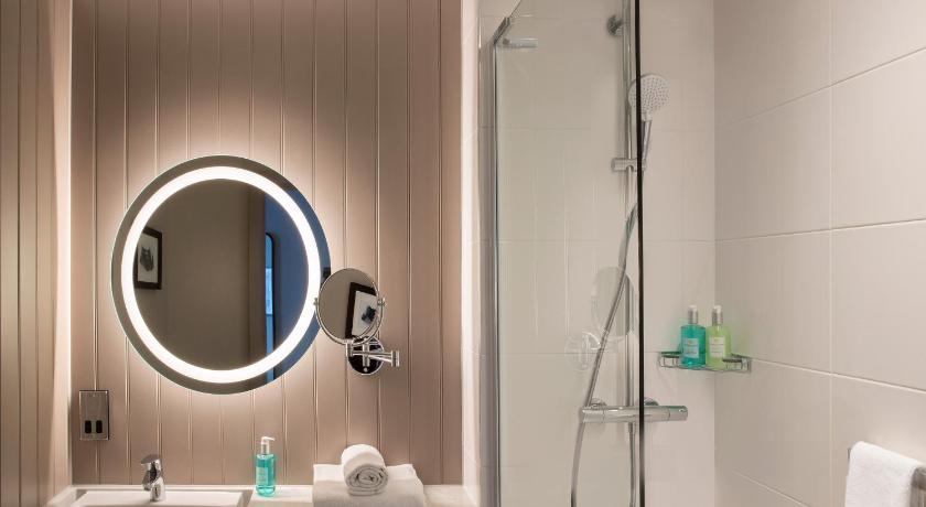 Háromszemélyes executive szoba (Executive Triple Room) fotója 6