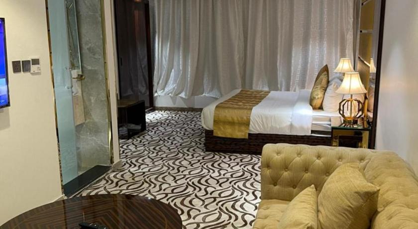 Golden Dream Hotel photo