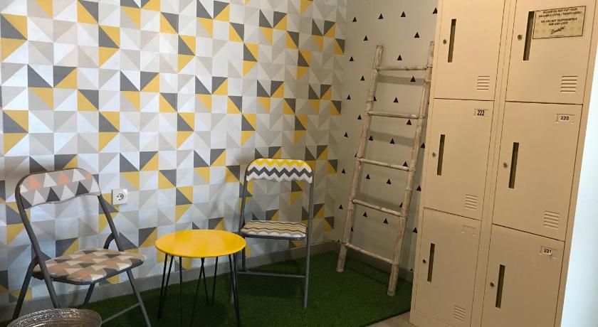 Beach Hut Hostel - image 37