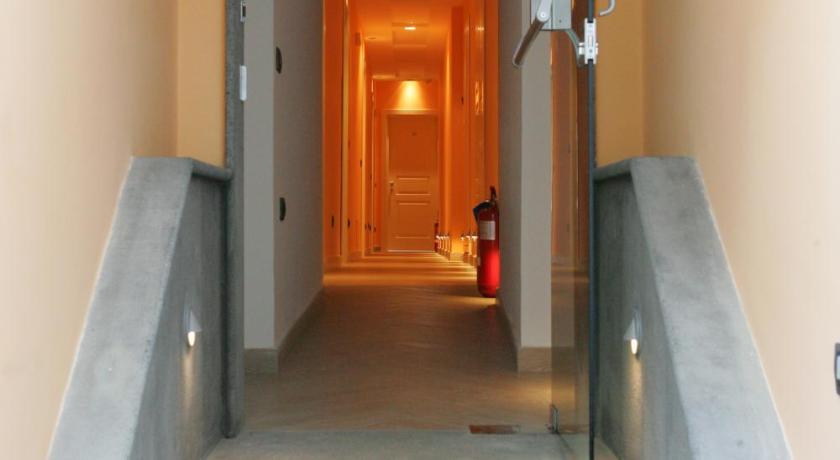 Blurooms photo