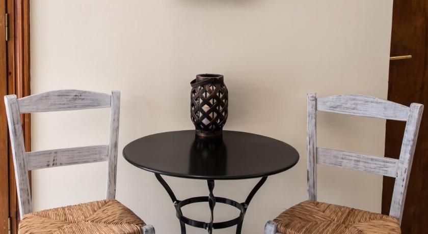 Mavra Studios photo