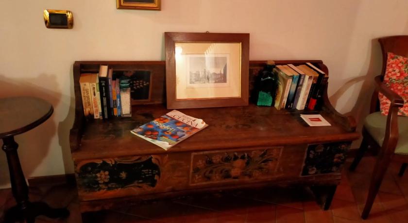 Suite Ai Leoni photo