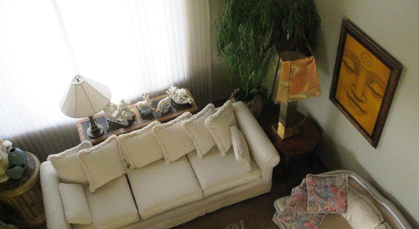 McDougall Lane Bed & Breakfast photo