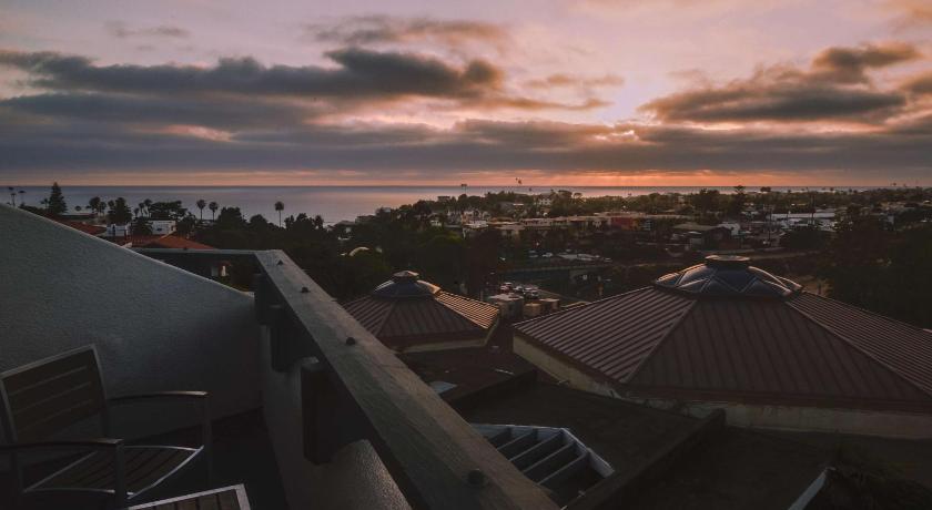 Best Western Encinitas Inn and Suites at Moonlight Beach