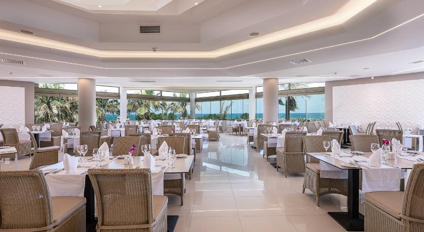 Porto Platanias Beach Resort & Spa