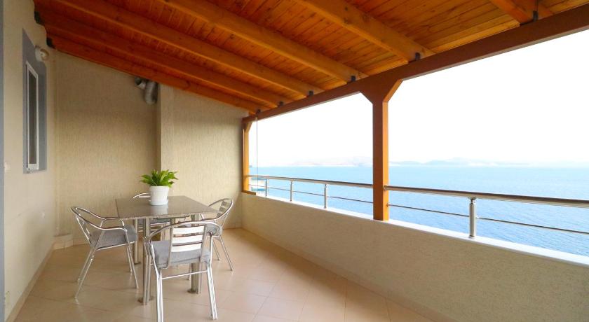 Apartments Vila Roboci photo