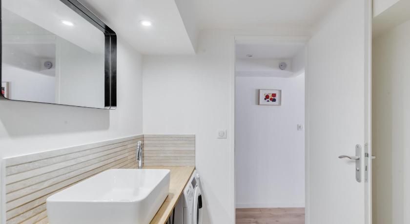 Beautiful T2 city center - COURS JULIEN REFORMES - Air Rental photo