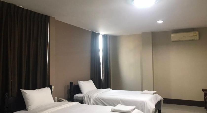 Image of Deluxe Double Room 7