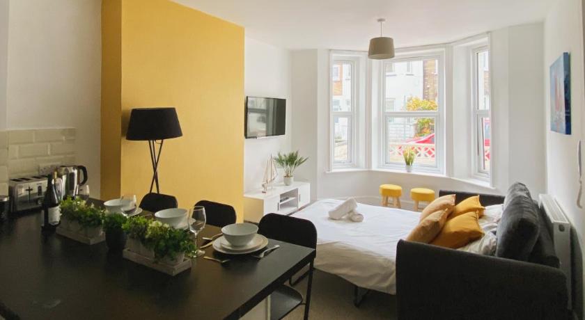 St. Michael's Apartments — Hotel in Bournemouth