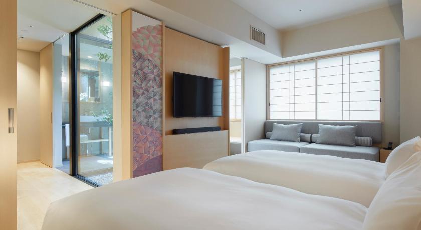 京都 Agora Kyoto Karasuma 4つ星 ホテル プール