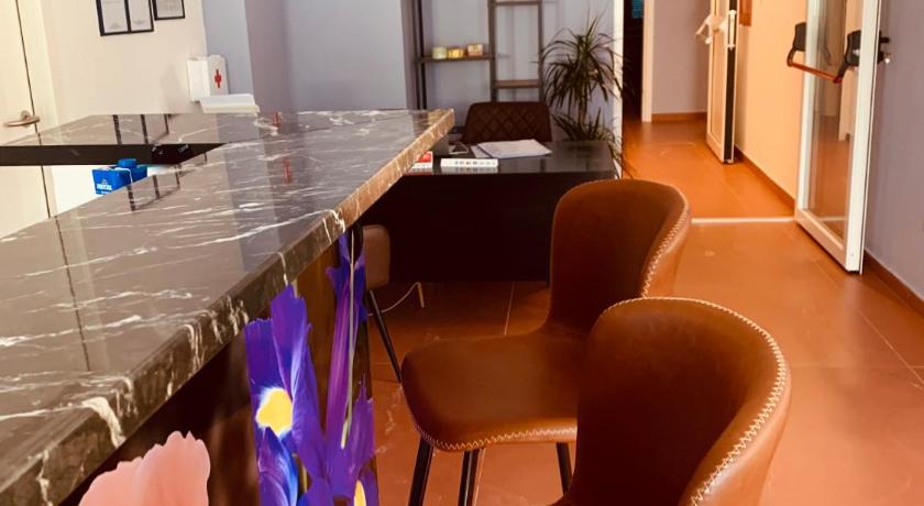 Hotel Elu Iris photo