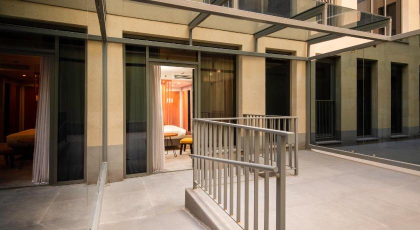 Image of Standard Queen Room - Accessible 3
