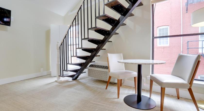 Sojourn at DuPont Place photo